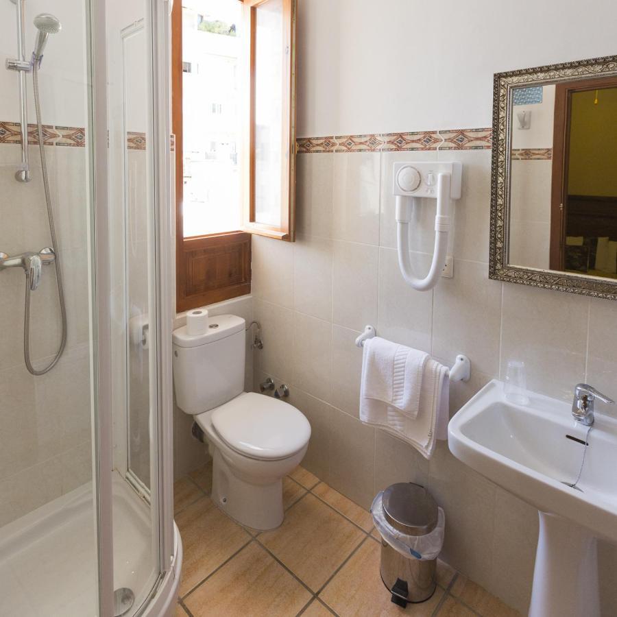 Hostal Loreto Dénia Eksteriør billede