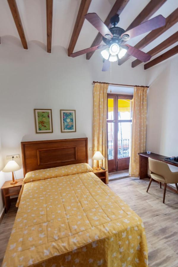 Hostal Loreto Dénia Eksteriør billede